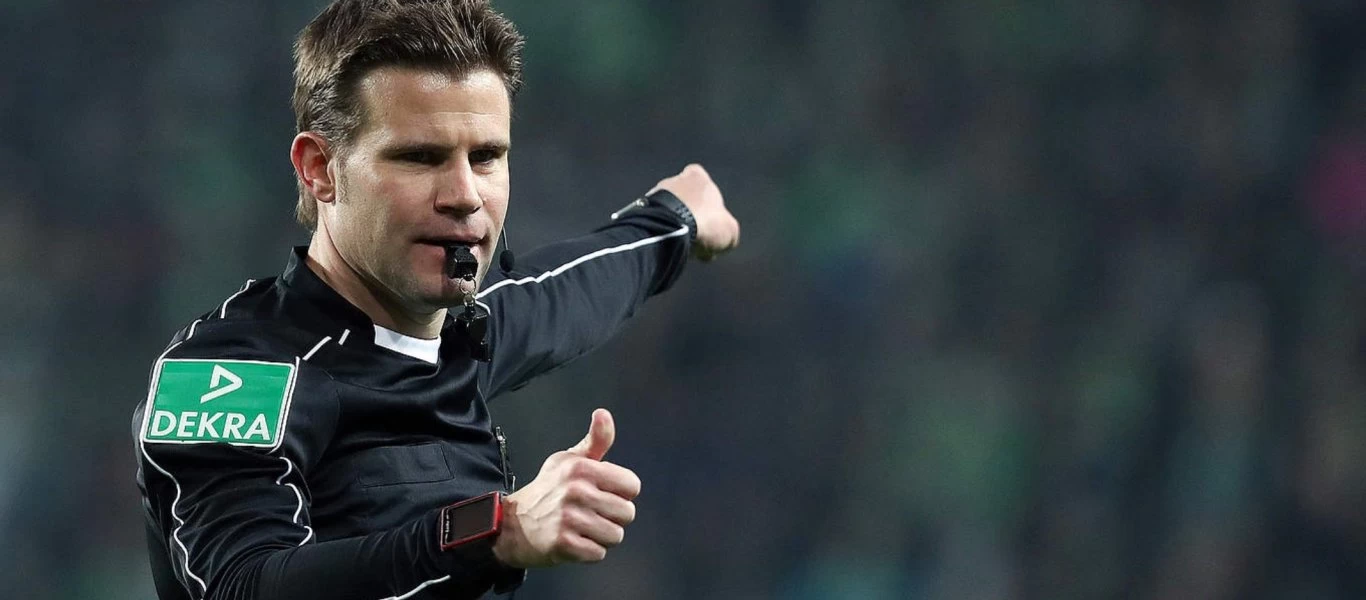 ΑΕΚ - Ολυμπιακός: Ο Φέλιξ Μπριχ ο διαιτητής του τελικού Κυπέλλου